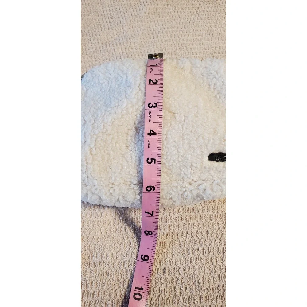 Lole Sherpa Fleece Belt Bag Cream Beige Adjustable Strap‎ Fanny Pack Crossbody